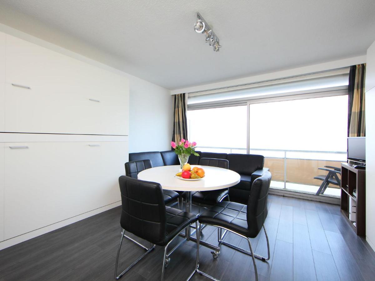 Studio Studio Met Garage By Interhome Bredene Exteriér fotografie